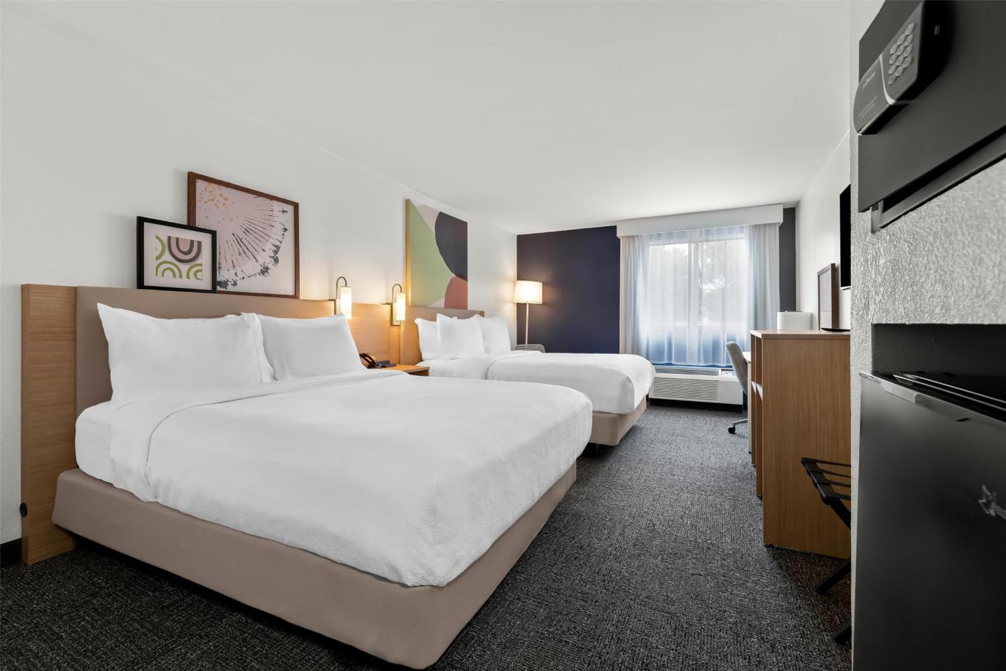 Spark By Hilton Ocean Springs 3*