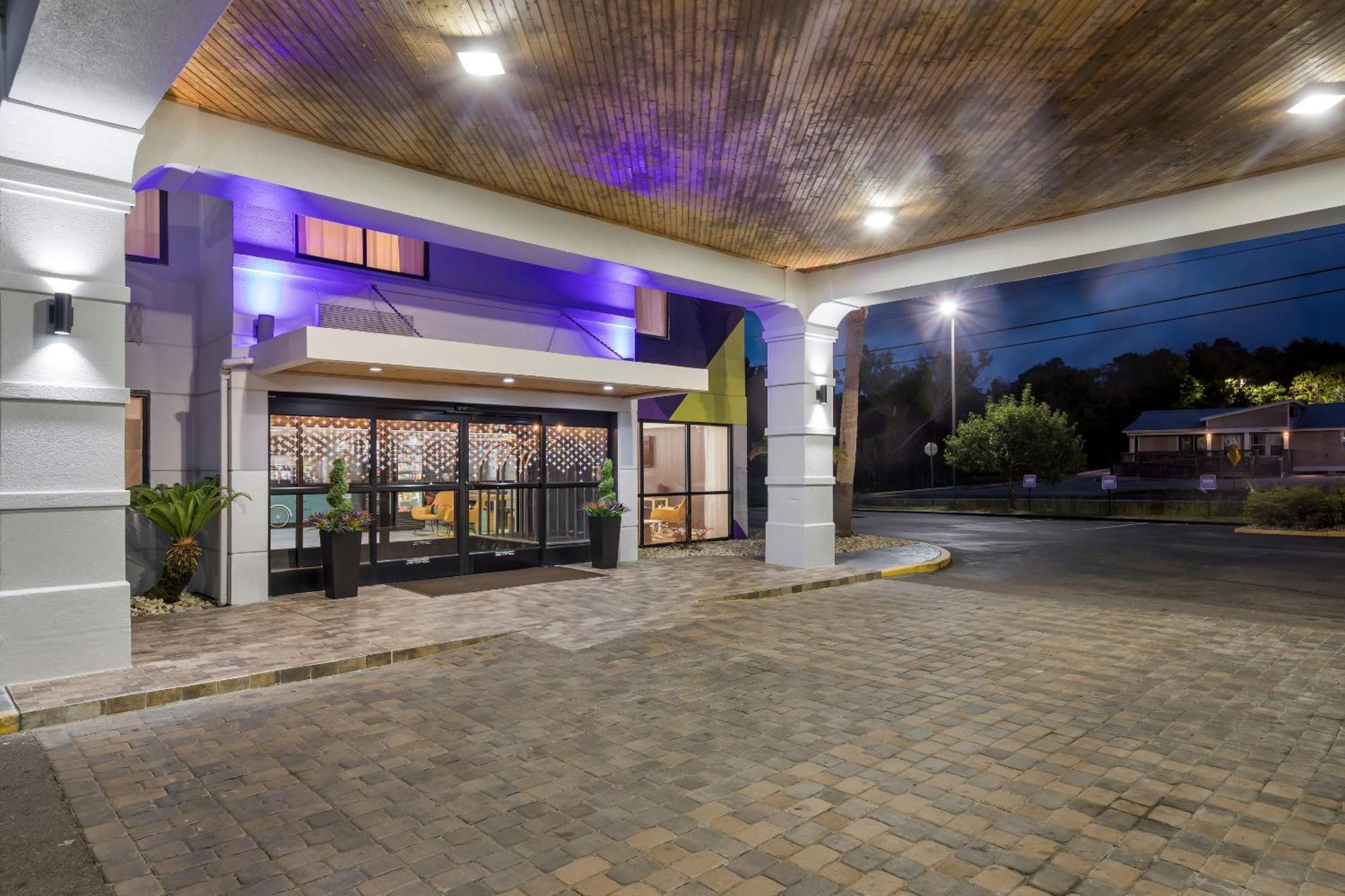 Spark By Hilton Ocean Springs 3*
